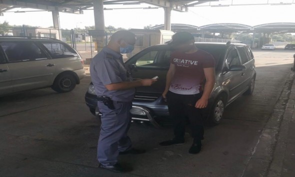 Un moldovean și-a procurat permis de conducere cu 1650 de euro, dar a ajuns cu el doar până la vamă